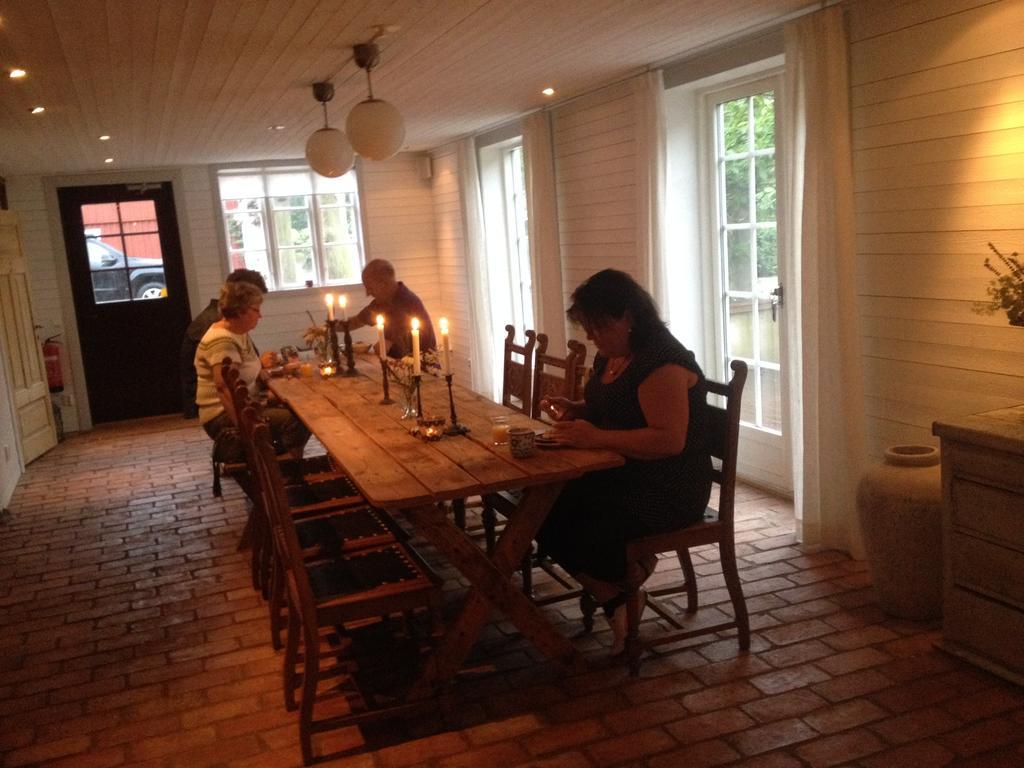 Saebyholms Gard Bed and Breakfast Laholm Exterior foto