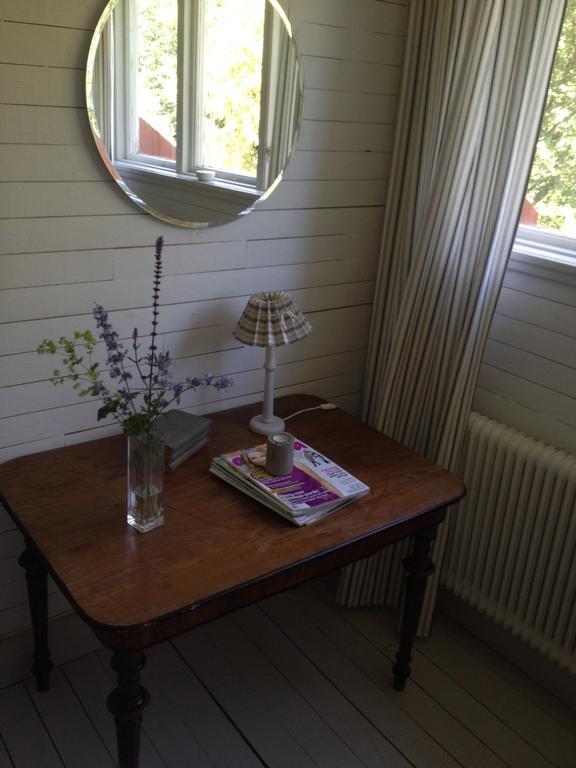 Saebyholms Gard Bed and Breakfast Laholm Habitación foto